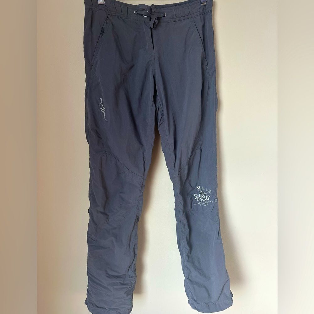 NordBlanc Hiking Pants – Size Small – Convertible to Quarter Pants